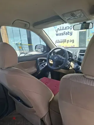 تويوتا راف فور 2012