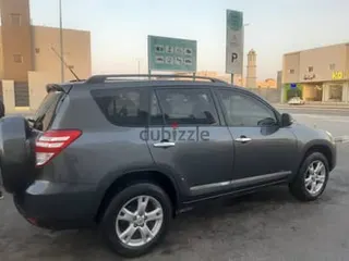 تويوتا راف فور 2012