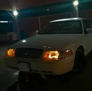 Ford Crown Victoria 2002