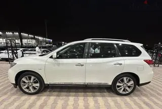 نيسان باثفايندر 2017