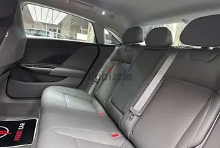 Lucid Air 2025