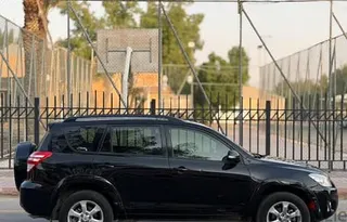 Toyota RAV4 2011