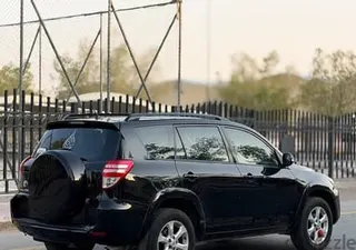 Toyota RAV4 2011