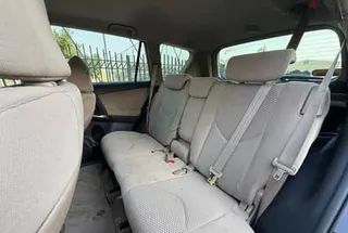 Toyota RAV4 2011