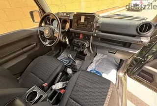 Suzuki Jimny 2023