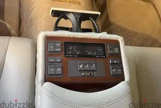 لكزس LS 460 2010
