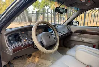 Mercury Grand Marquis 2003