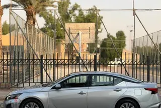 Nissan Altima 2022