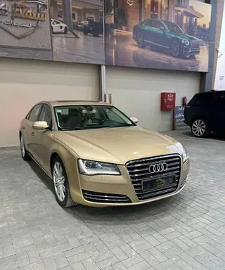 أودي A8 2012
