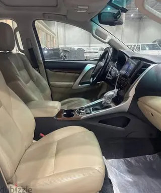 Mitsubishi Montero 2016