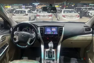 Mitsubishi Montero 2016