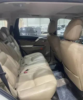 Mitsubishi Montero 2016
