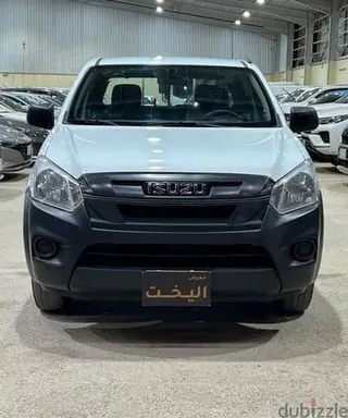 إيسوزو ديماكس 2023