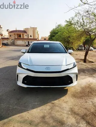 تويوتا كامري 2025