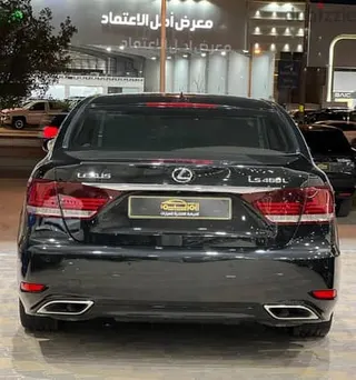 لكزس LS 460 2013