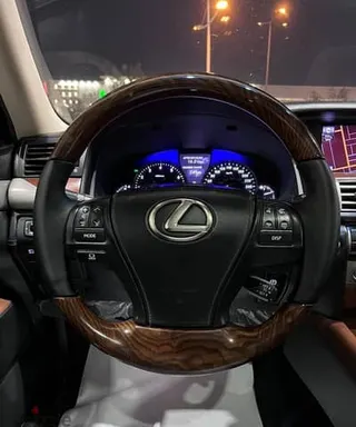 لكزس LS 460 2013