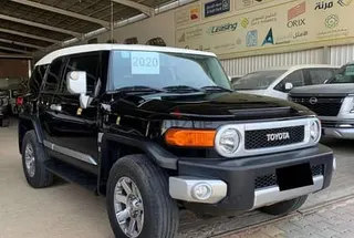 تويوتا FJ Cruiser 2020