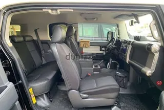 تويوتا FJ Cruiser 2020