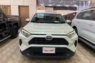 تويوتا راف فور 2021