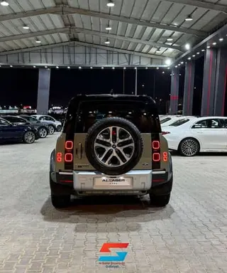 Land Rover Defender 2020