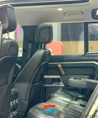 Land Rover Defender 2020