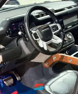 Land Rover Defender 2020