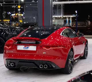 جاكوار F Type 2015