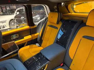 Rolls-Royce Cullinan 2023