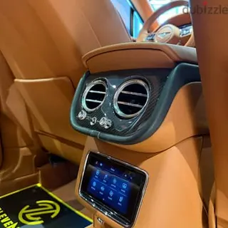Bentley Bentayga 2022