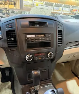 ميتسوبيشي باجيرو 2013