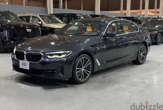 بي إم دبليو 5 Series 2023