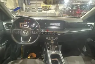 نيسان كيكس 2025