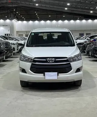 تويوتا Innova 2021