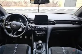 هيونداي Veloster 2022