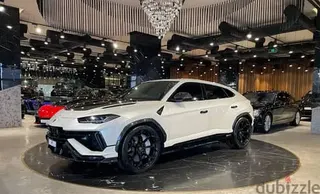 لامبورغيني Urus 2024