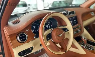 بنتلي Bentayga 2021