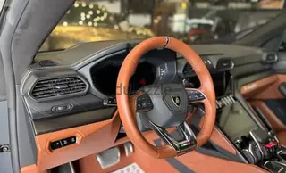 لامبورغيني Urus 2023