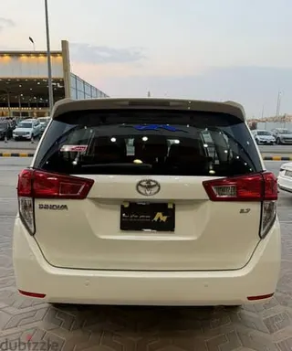 تويوتا Innova 2020