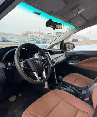 تويوتا Innova 2020