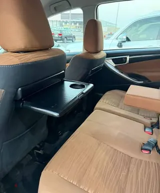 تويوتا Innova 2020