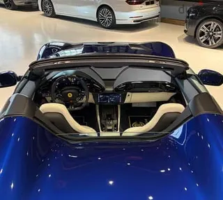 Ferrari 12 Cilindr 2025