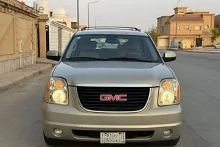 جي إم سي يوكن 2009