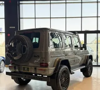 مرسيدس بنز GLC AMG 63 2023