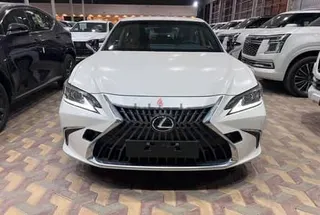 لكزس ES 350 2025