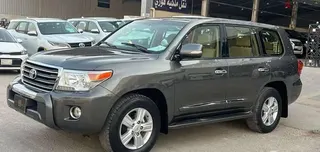 Toyota Land Cruiser 2013