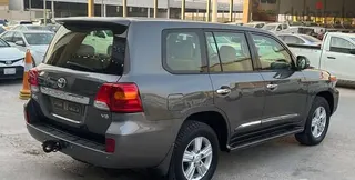 Toyota Land Cruiser 2013