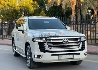 Toyota Land Cruiser GXR 2023