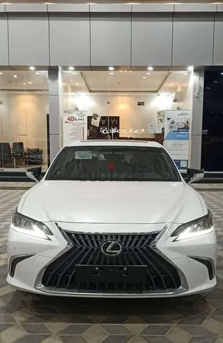 لكزس ES 250 2025