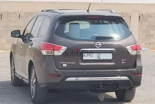 نيسان باثفايندر 2016