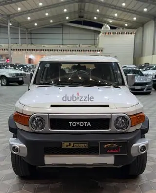 تويوتا FJ Cruiser 2014 — Dubizzle Saudi